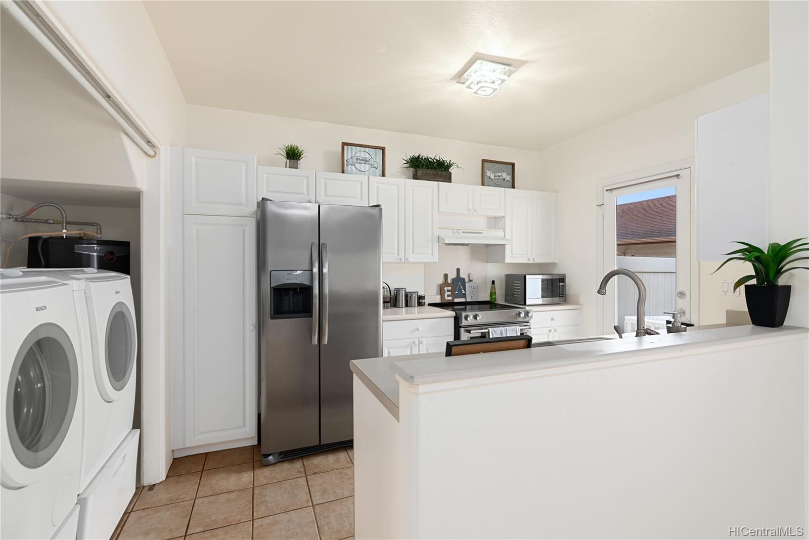 91-1042 Kaimalie Street #N5, Ewa Beach, HI 96706