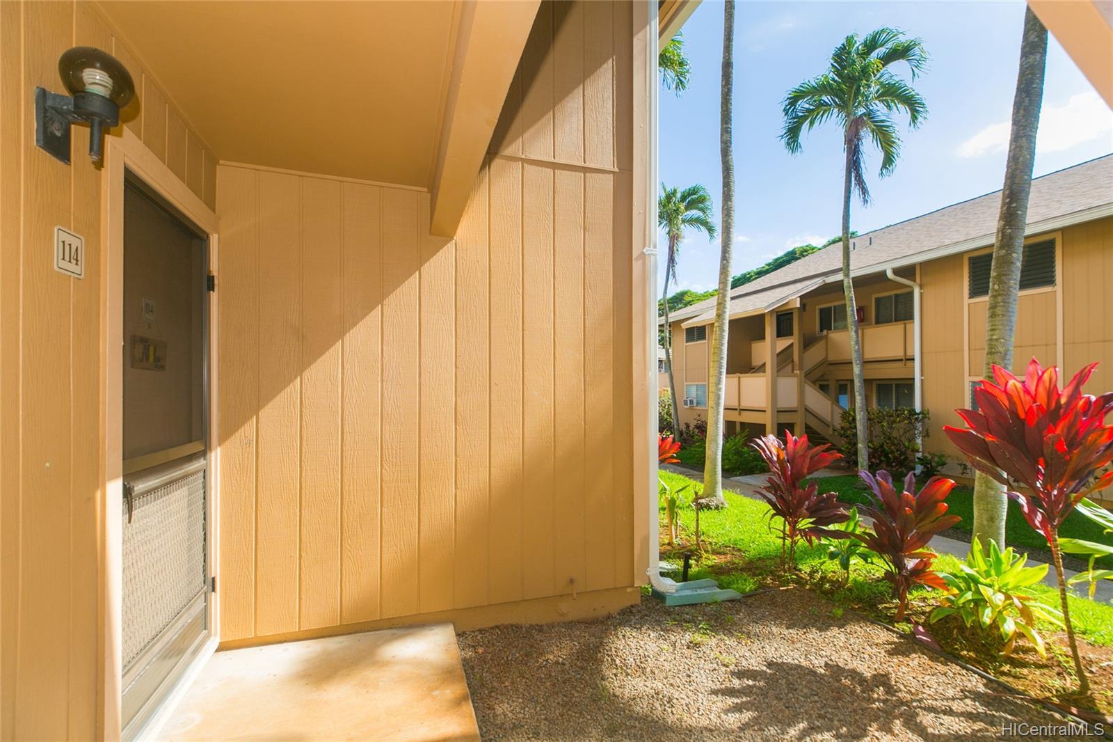 98-1361 Koaheahe Place #114, Pearl City, HI 96782