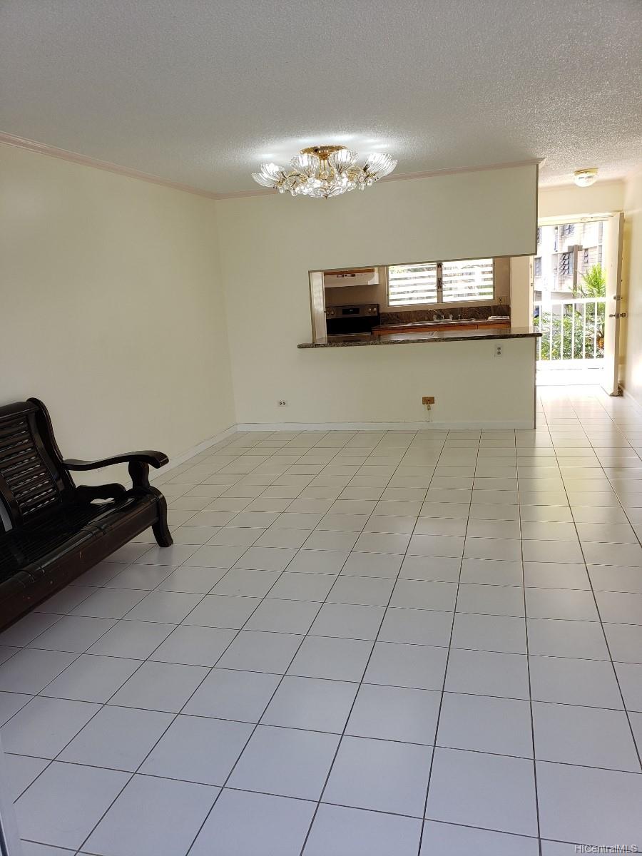 2949 Ala Ilima Street #201, Honolulu, HI 96818