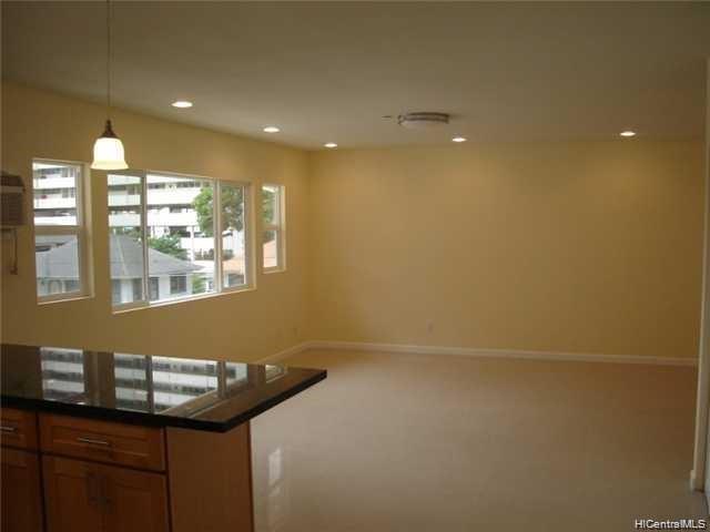 1136 Piikoi Place Honolulu, HI 96822