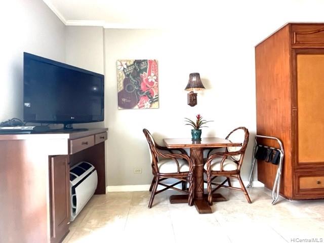 2045 Kalakaua Avenue #917, Honolulu, HI 96815