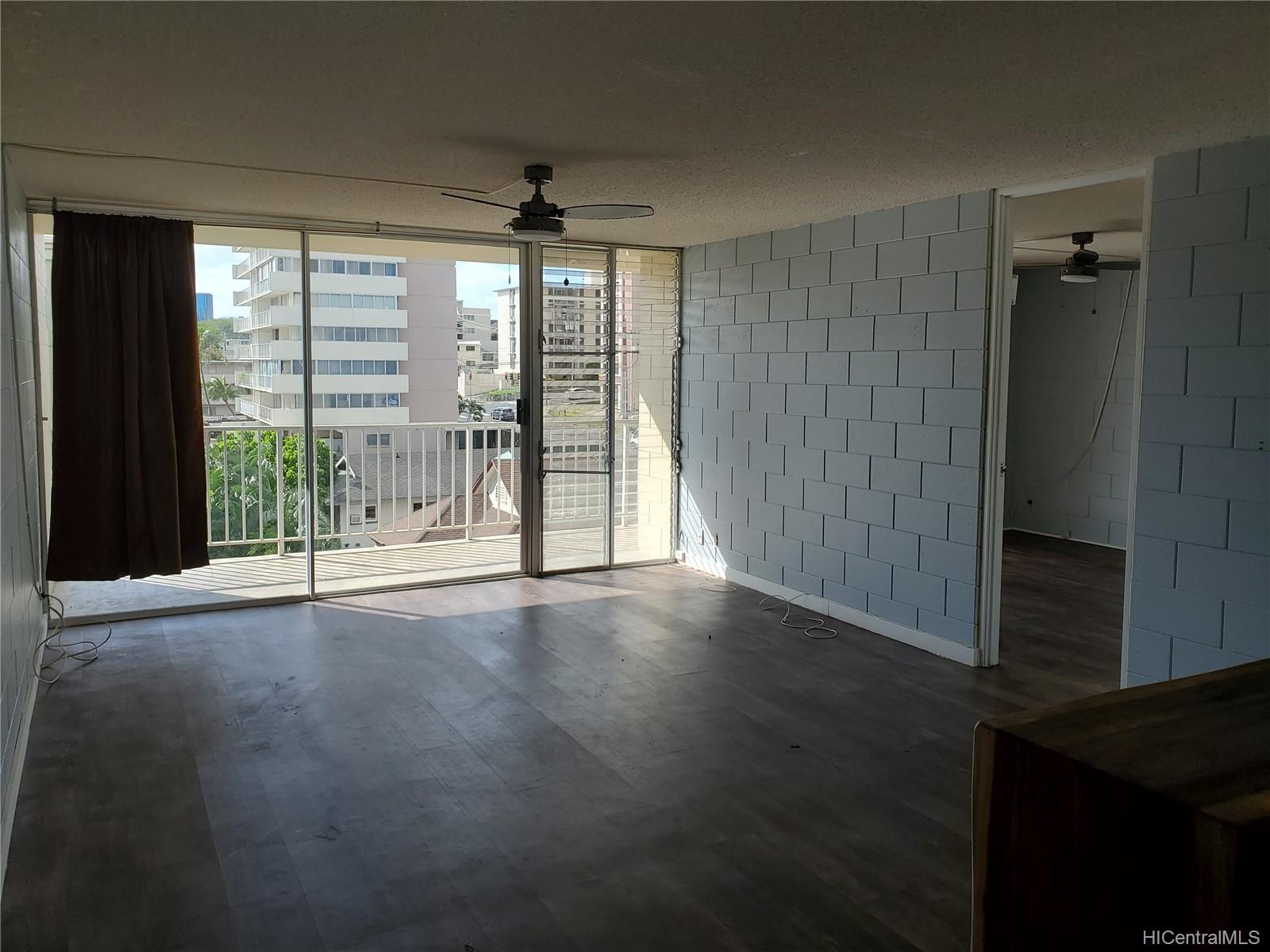 1420 Victoria Street #702, Honolulu, HI 96822