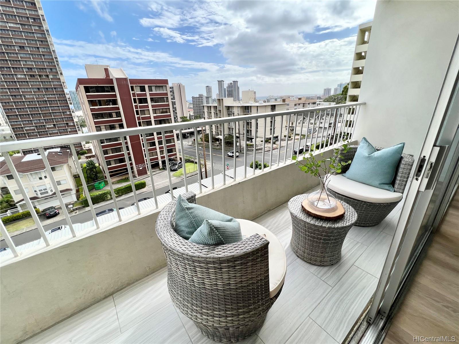 1515 Ward Avenue #403, Honolulu, HI 96822