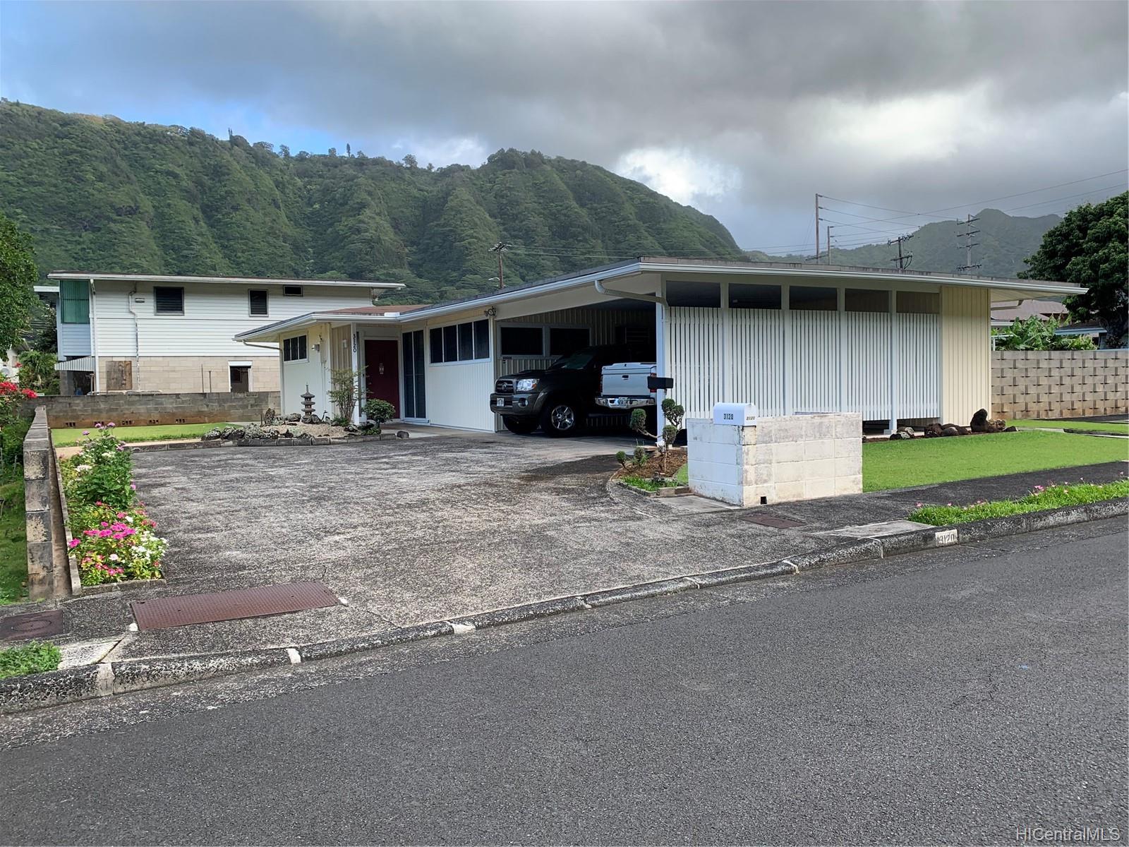 3120 Kaloaluiki Place Honolulu, HI 96822