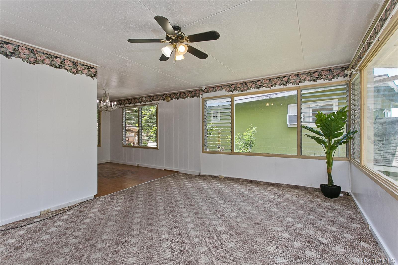 3069 Nihi Street Honolulu, HI 96819