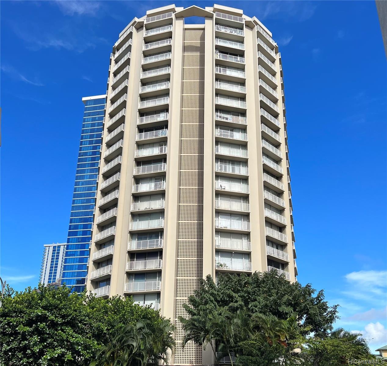 750 Amana Street #412, Honolulu, HI 96814