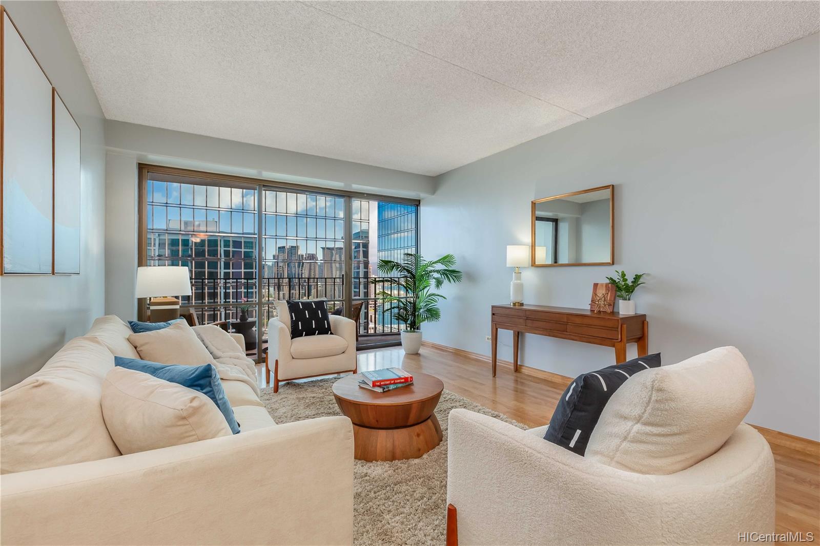 700 Richards Street #2403, Honolulu, HI 96813