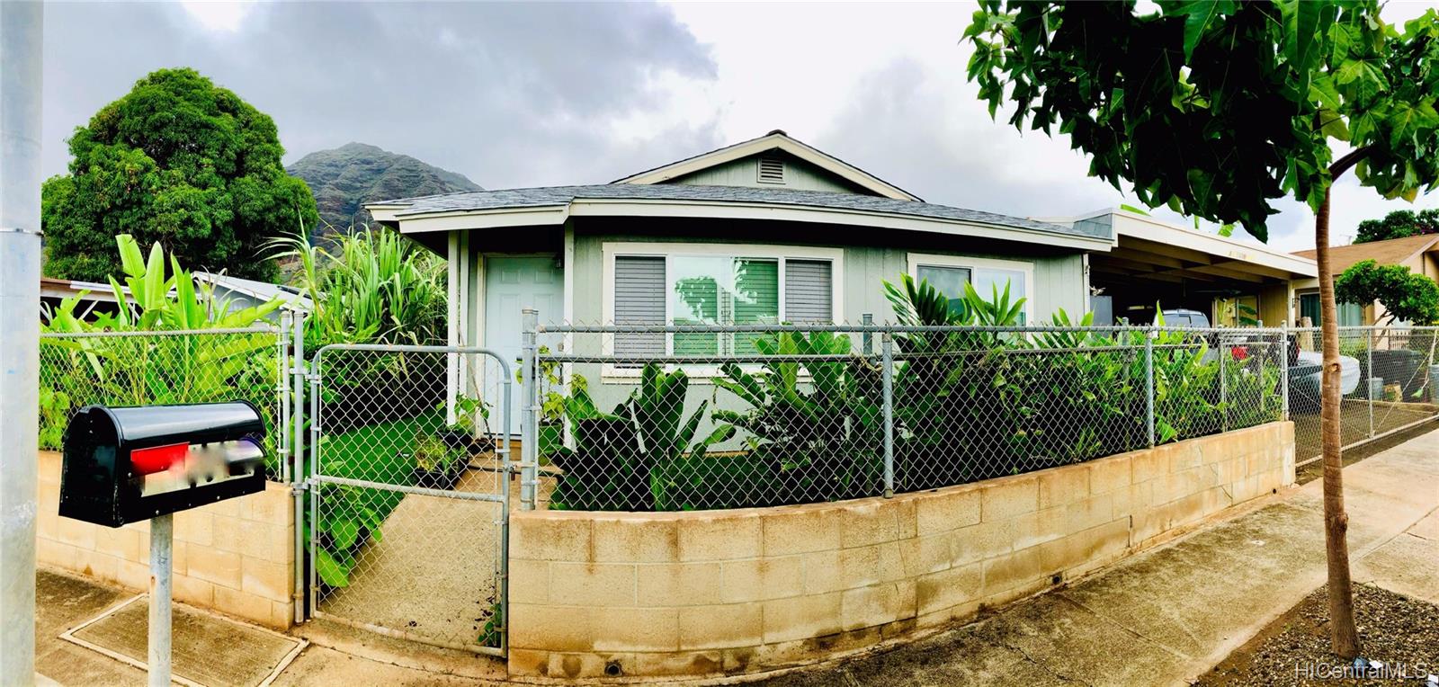 84-582 Kepue Street Waianae, HI 96792