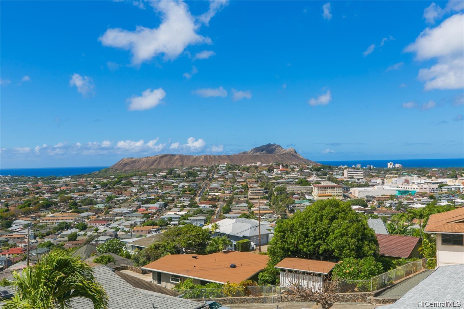 3737 Sierra Drive Honolulu, HI 96816