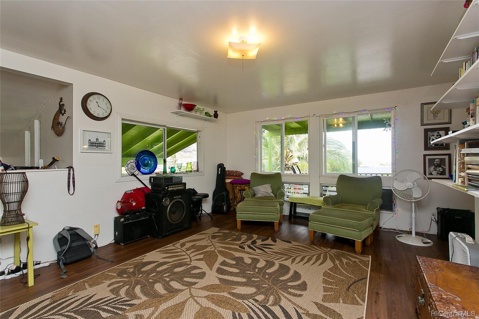 86-894 Iniki Place Waianae, HI 96792