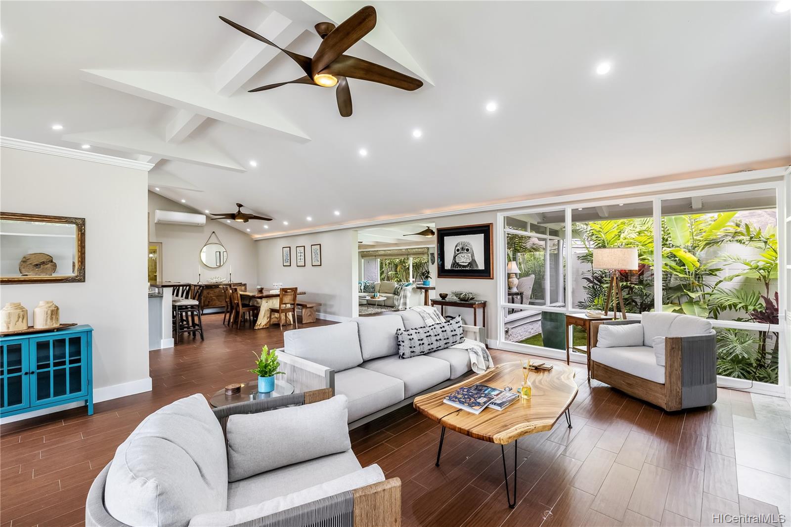 102 Kaiolino Way Kailua, HI 96734