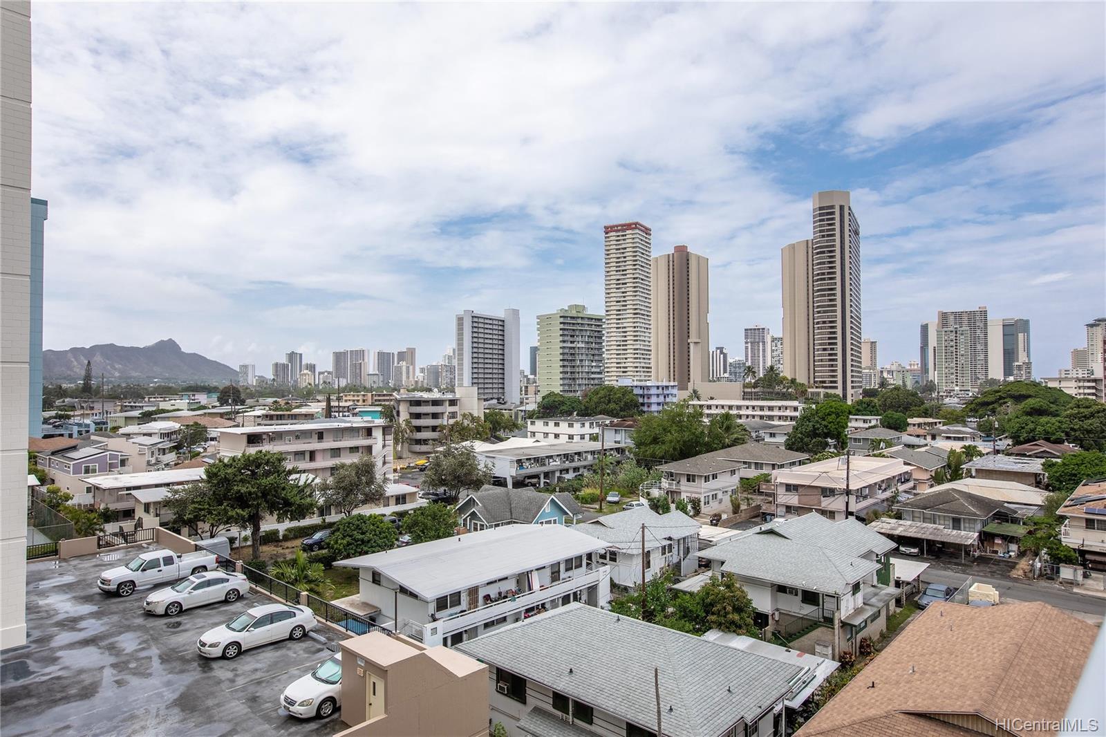 Hono Hale Towers 2651 Kuilei Street #B65, Honolulu, HI 96826