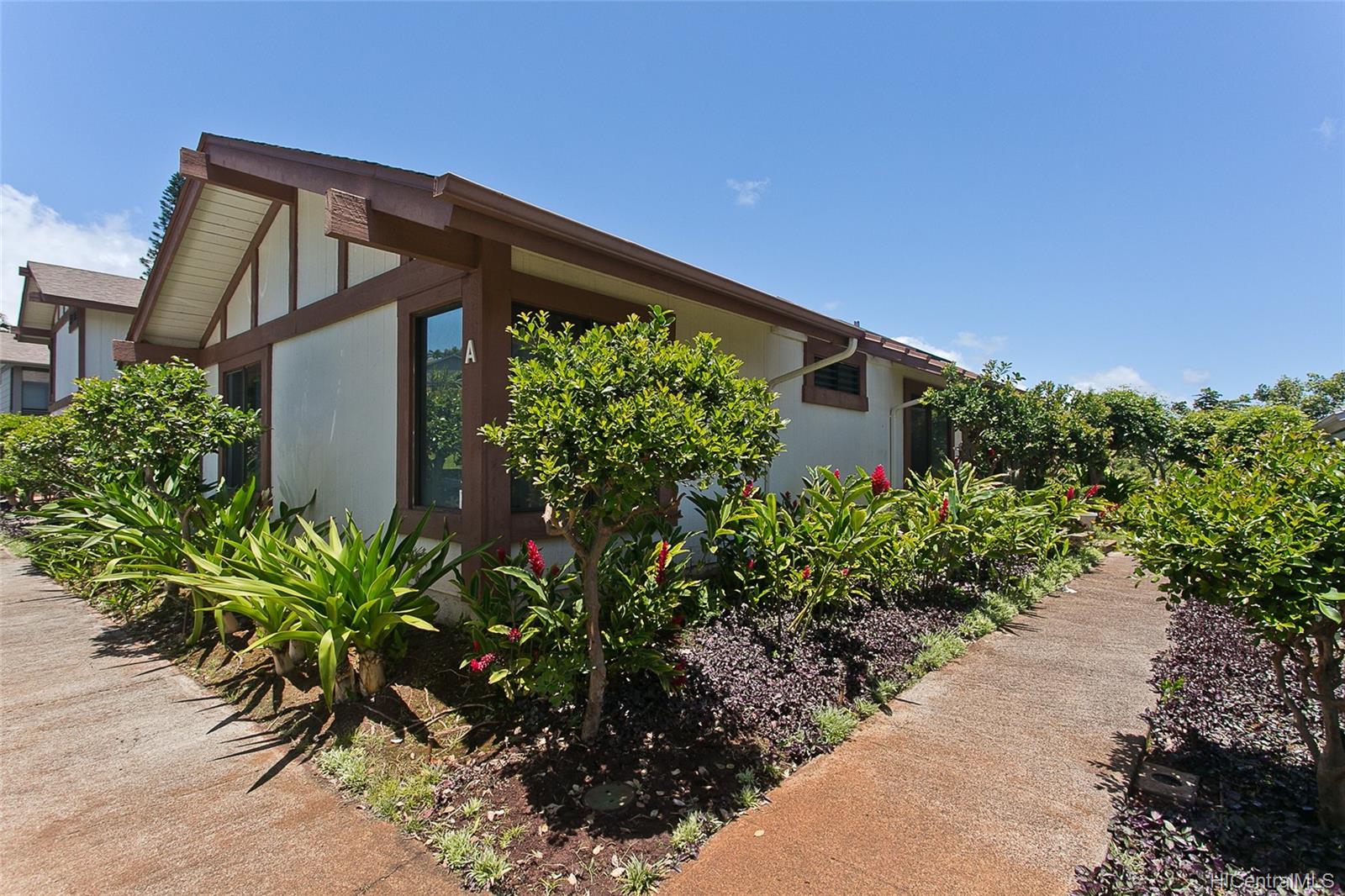 98-1699 Kaahumanu Street #A, Aiea, HI 96701