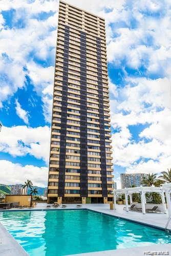 444 Niu Street #1215, Honolulu, HI 96815