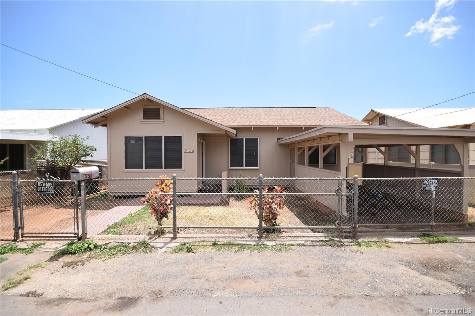 85-929 midway Street Waianae, HI 96792