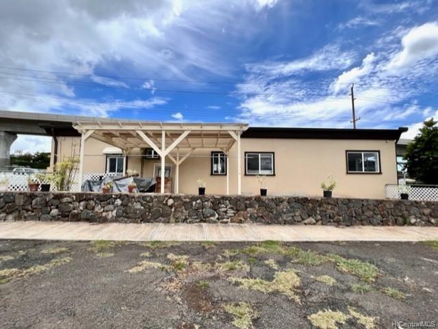 94-1088 Farrington Highway #1, Waipahu, HI 96797