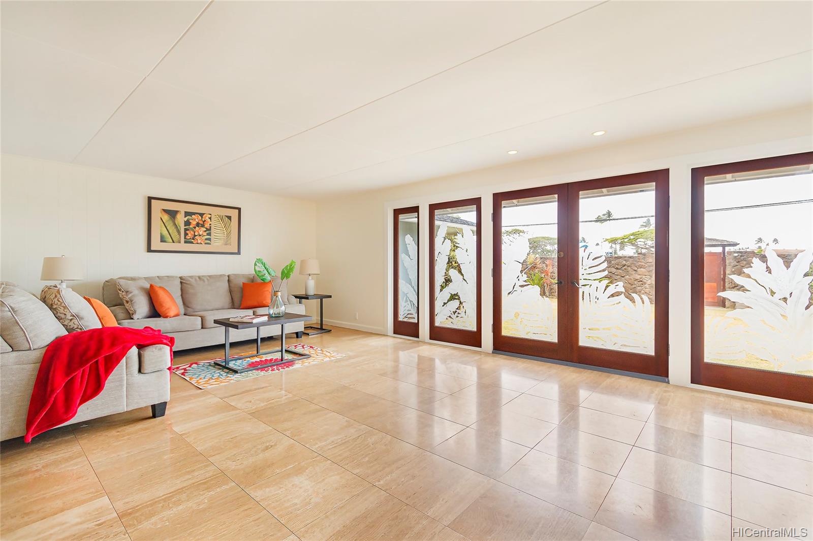  729 Kainalu Drive Kailua, HI 96734