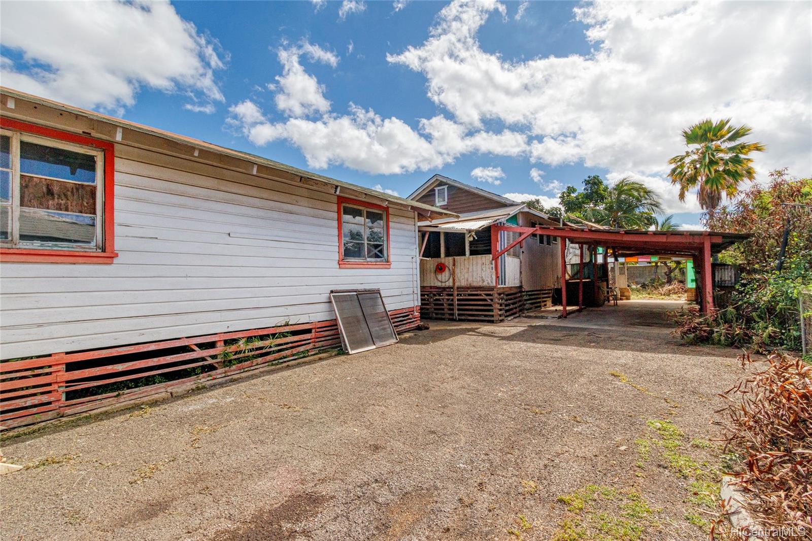 87-137 Auyong Homestead Road Waianae, HI 96792