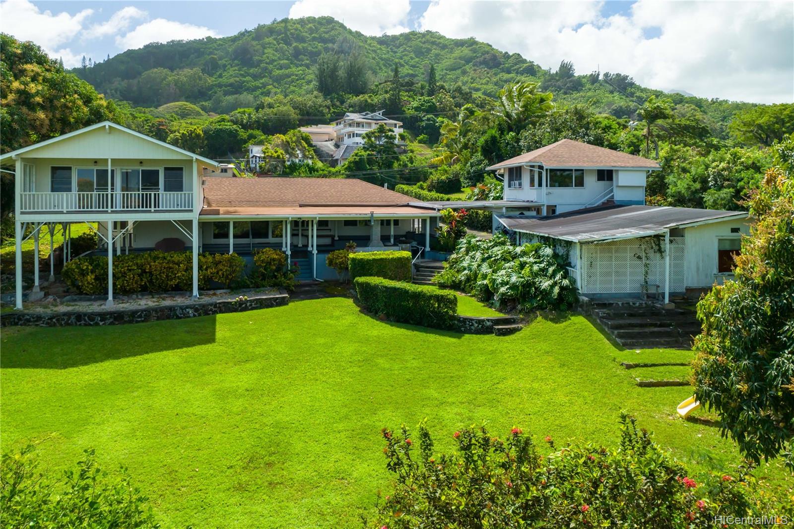 45-079 Kaneohe Bay Drive Kaneohe, HI 96744