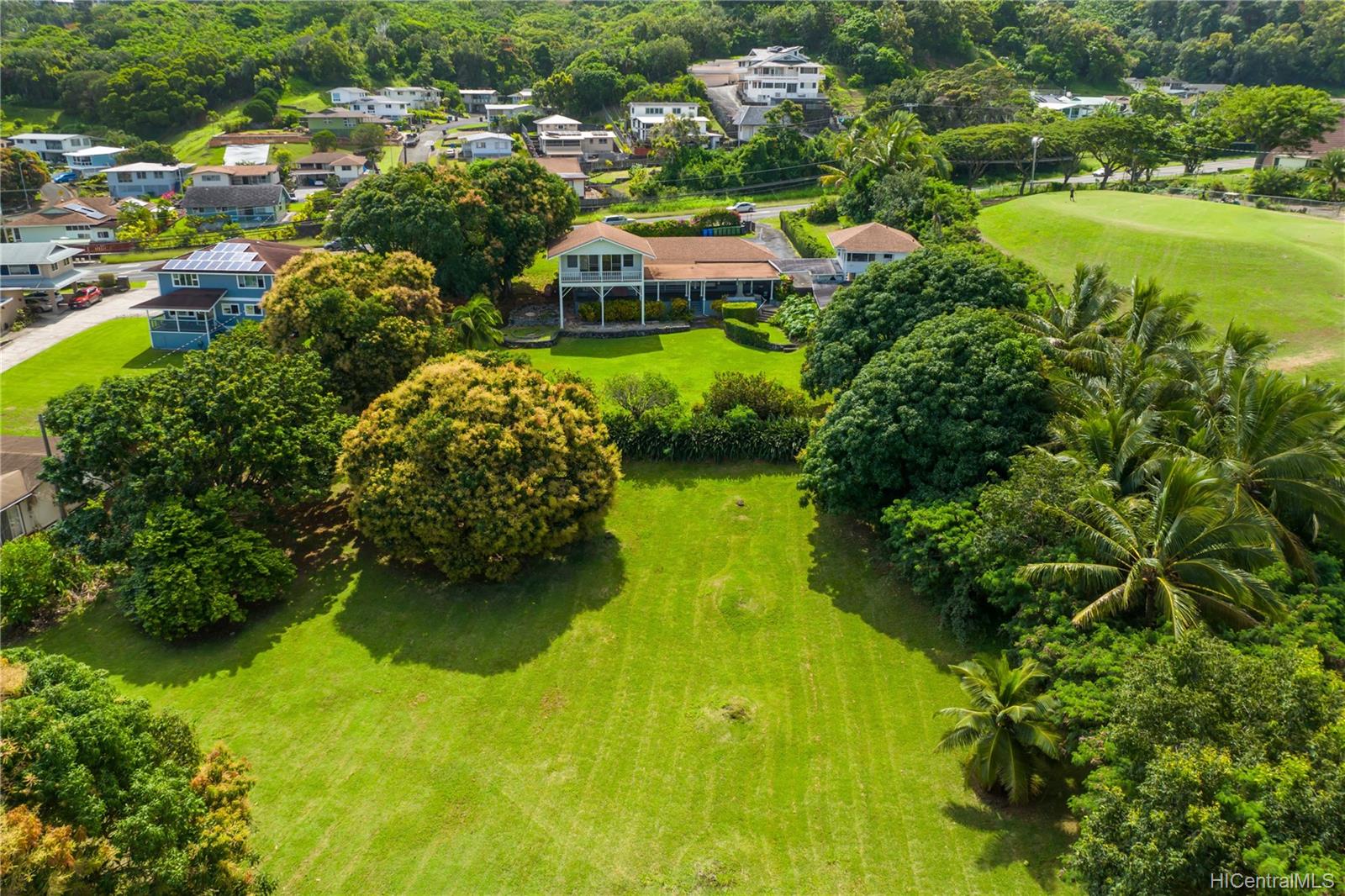 45-079 Kaneohe Bay Drive Kaneohe, HI 96744