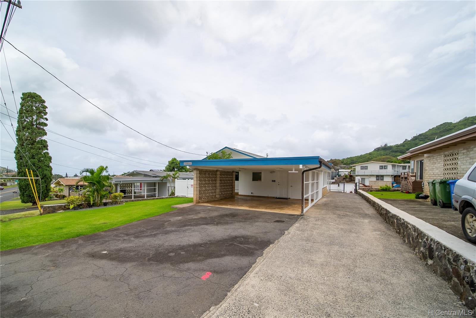 45-204 Mokulele Drive Kaneohe, HI 96744