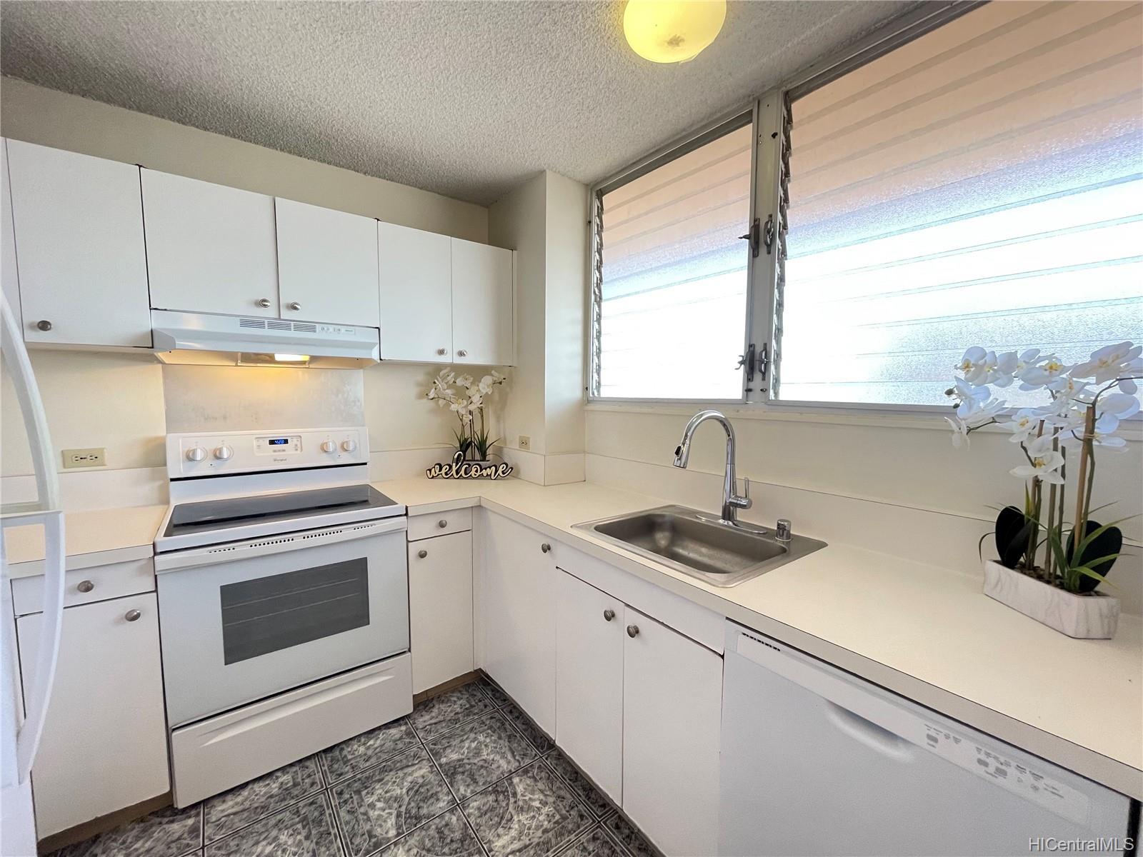 2920 Ala Ilima Street #1404, Honolulu, HI 96818
