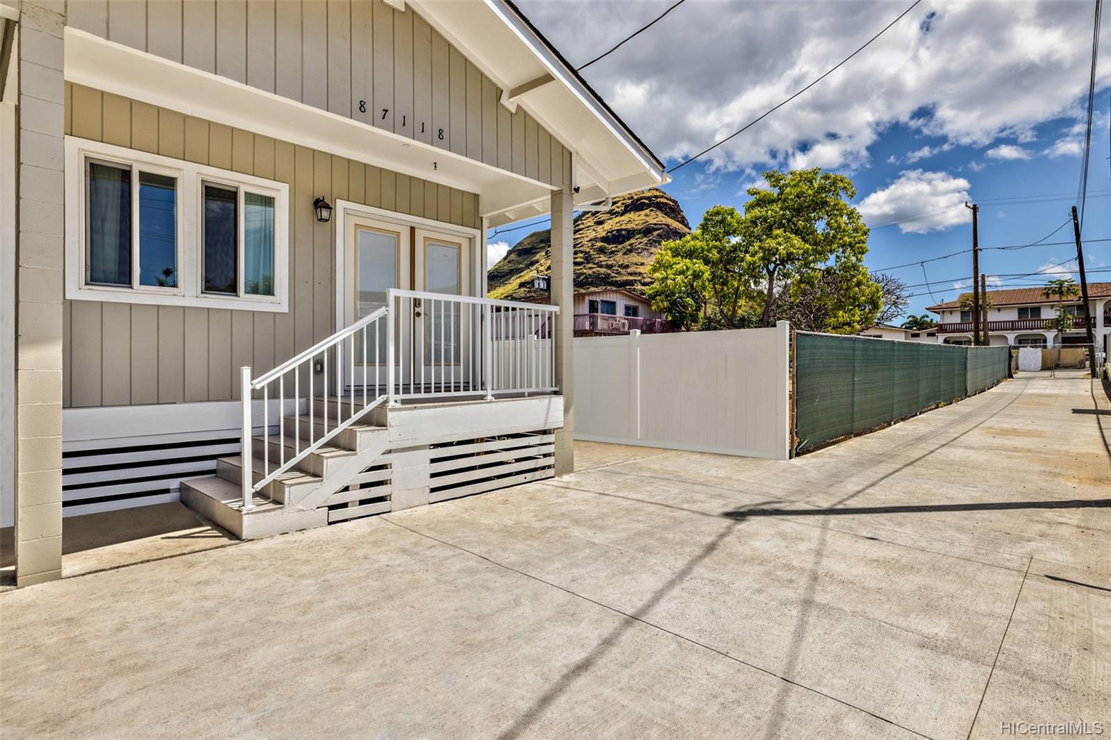 87-118A Hookele Street Waianae, HI 96792