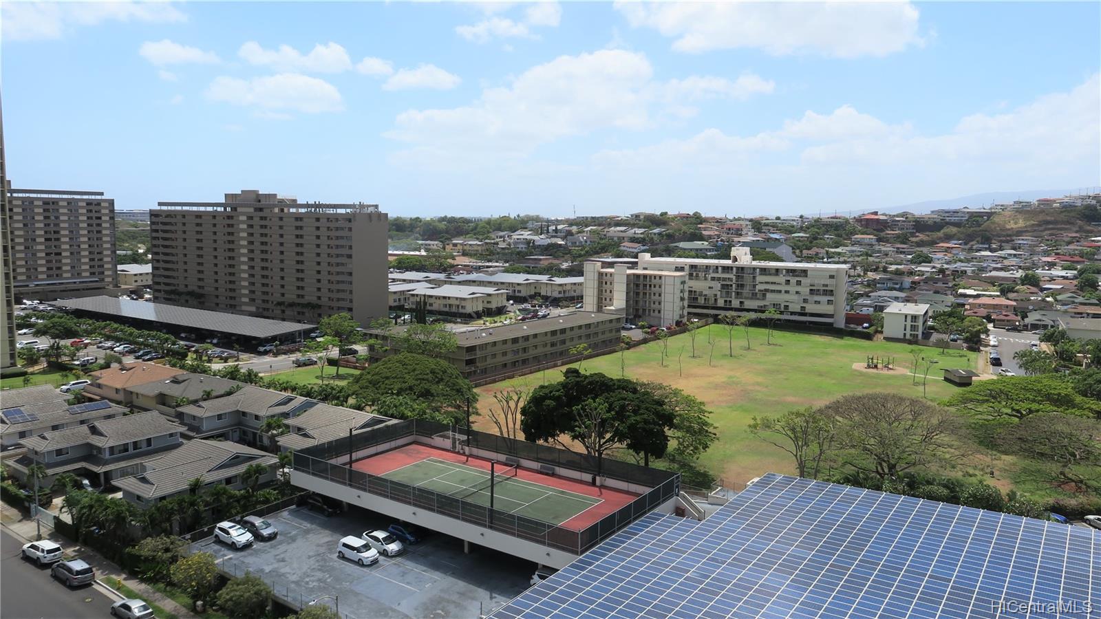 949 Ala Nanala Street #1401, Honolulu, HI 96818