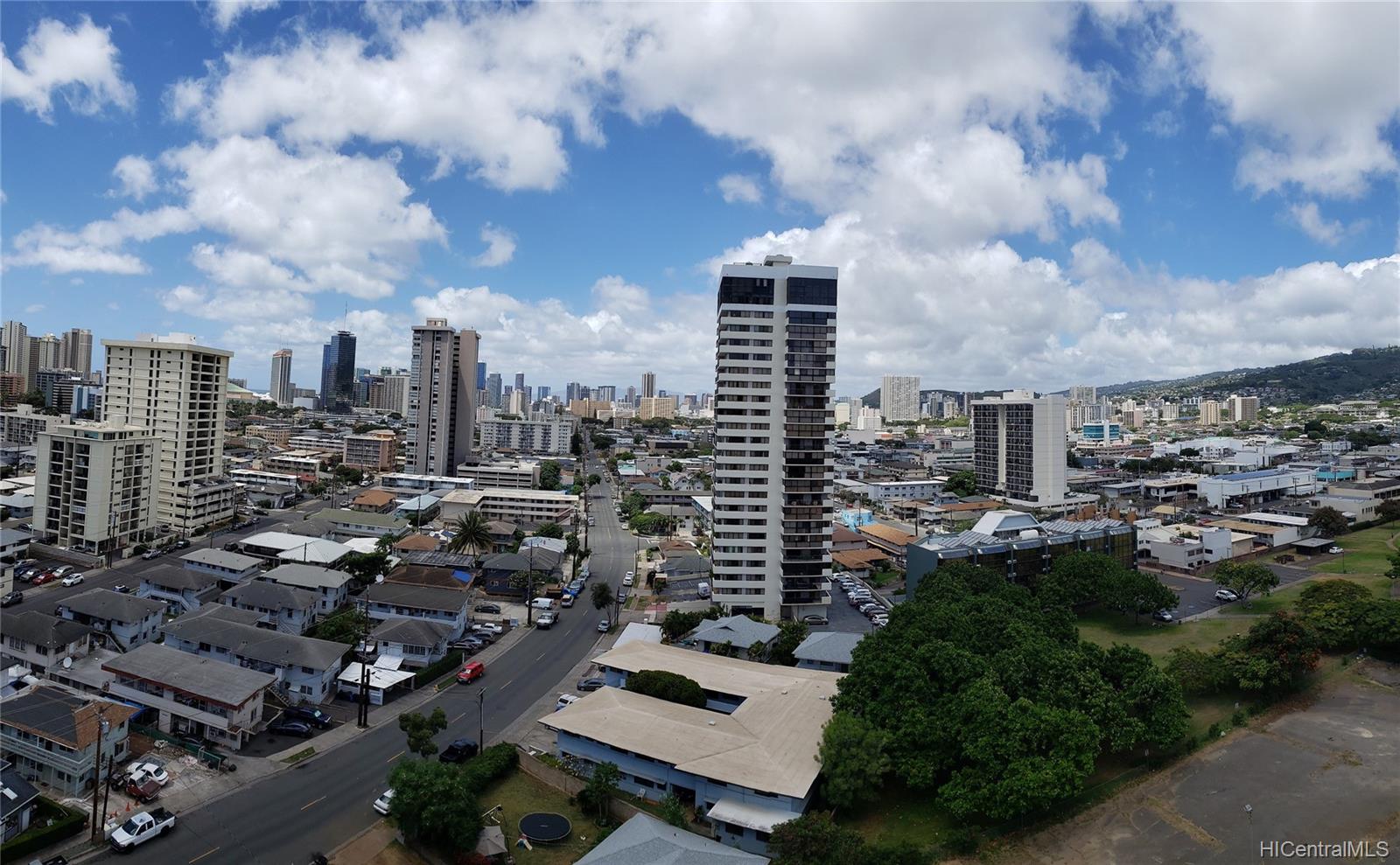 796 Isenberg Street #15A, Honolulu, HI 96826