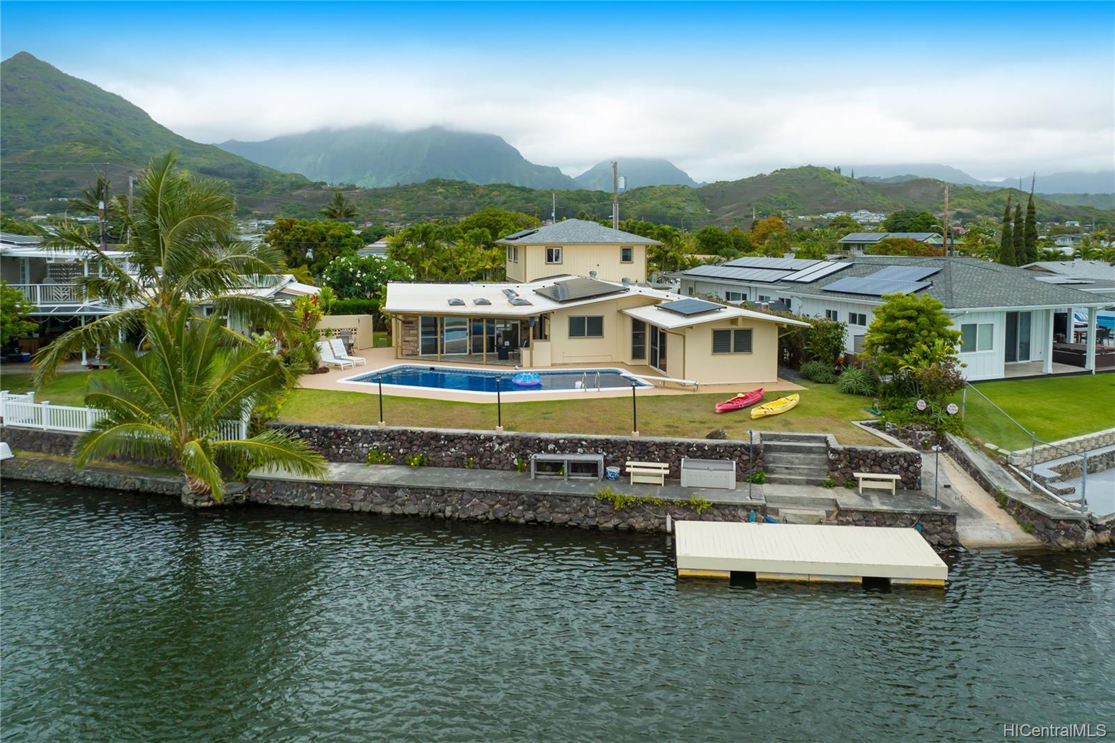 964 Iopono Loop Kailua, HI 96734