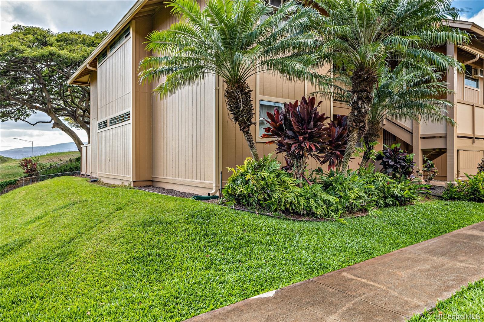 98-1368 Koaheahe Place #180, Pearl City, HI 96782