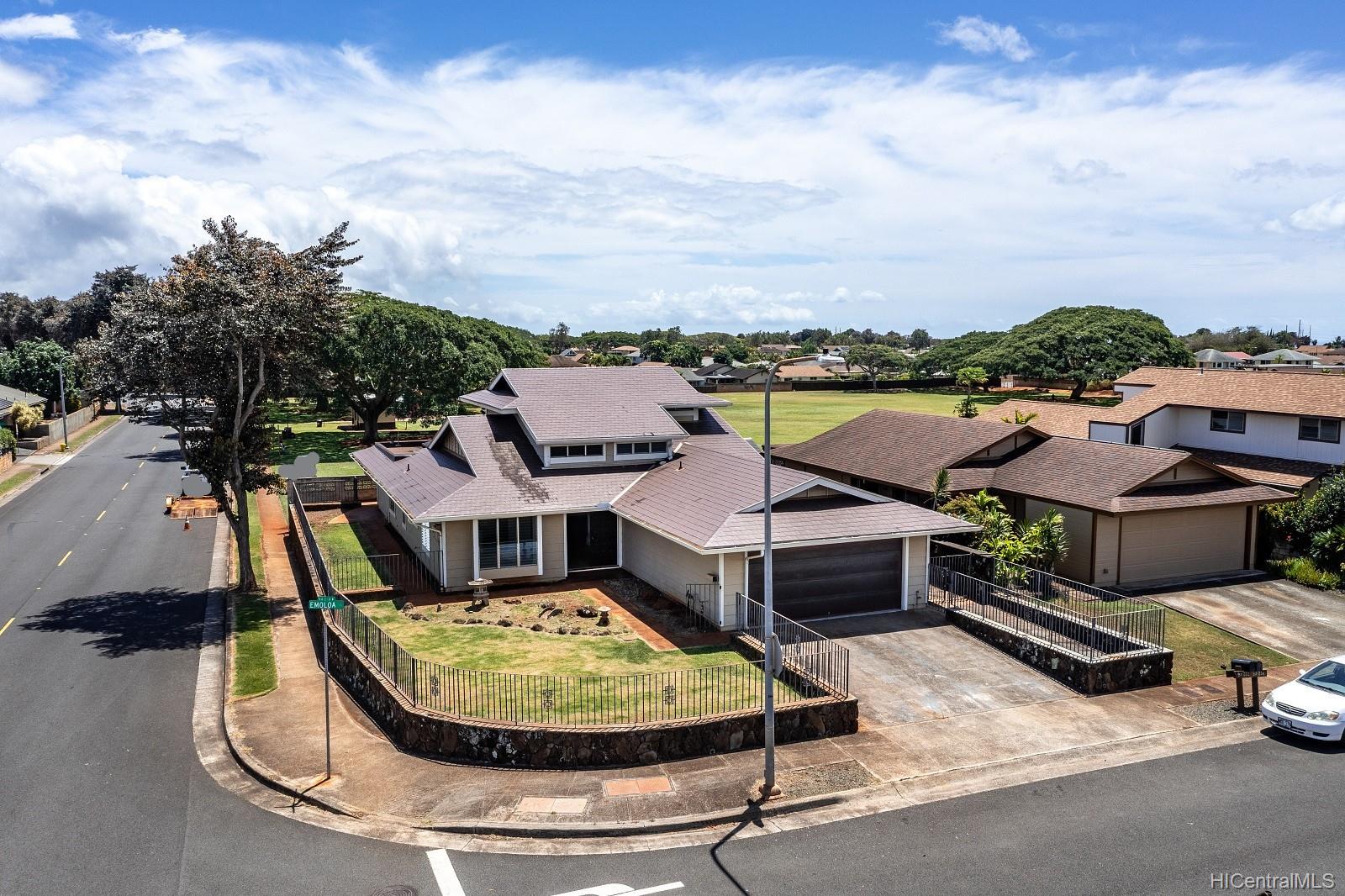 94-232 Emoloa Place Mililani, HI 96789