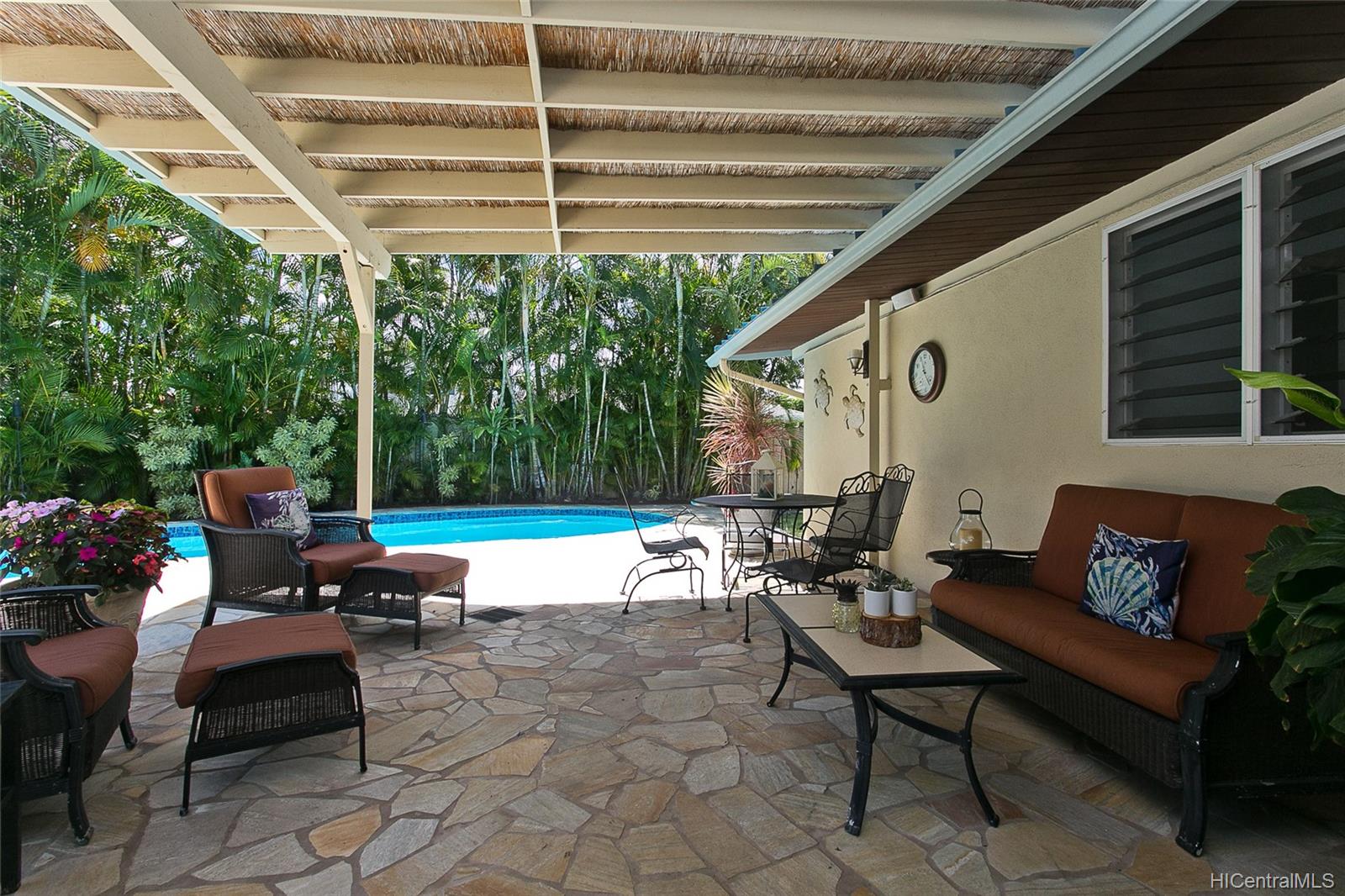  258 Aikane Street Kailua, HI 96734