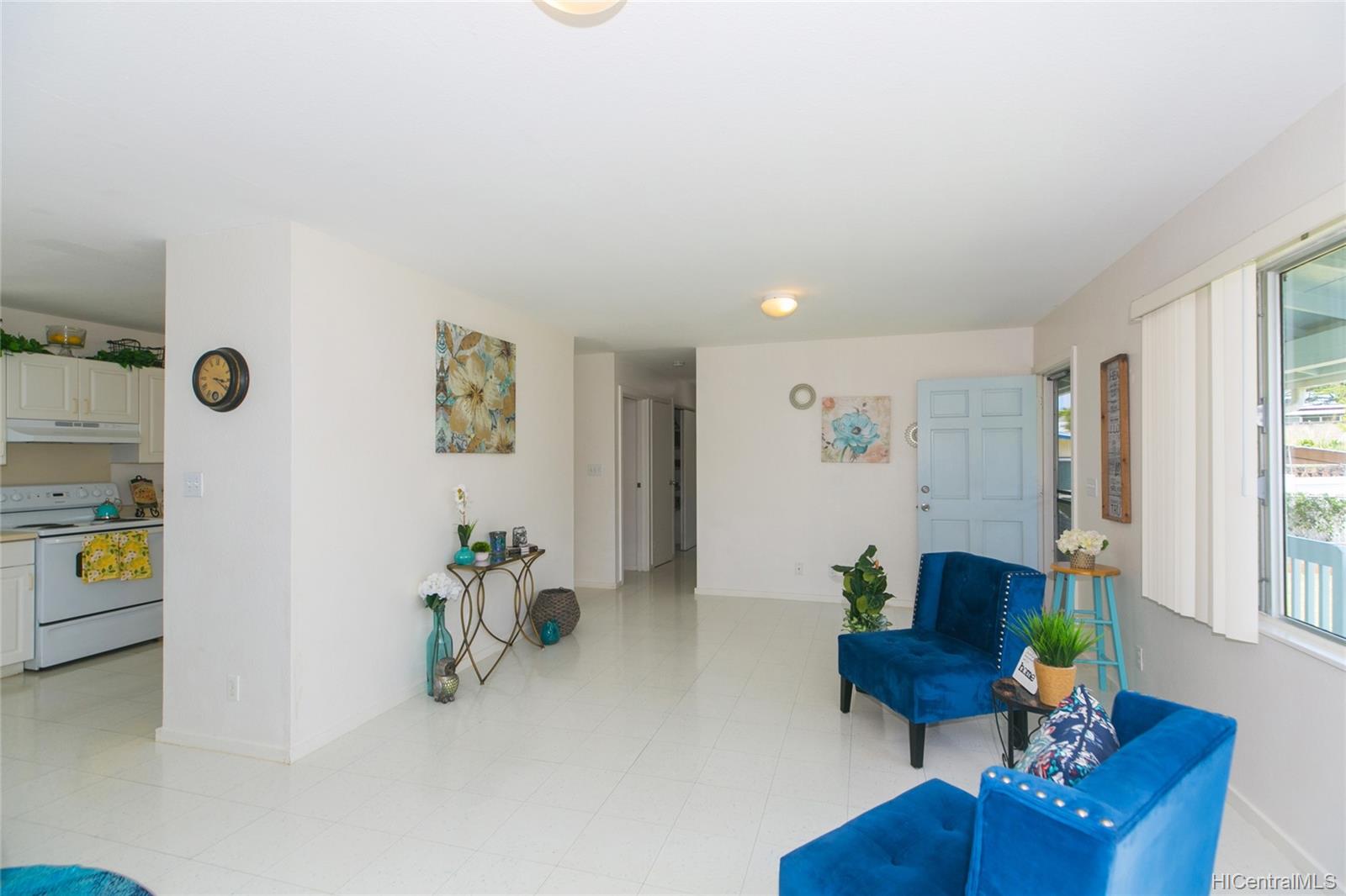 1102 Apoepoe Place Pearl City, HI 96782