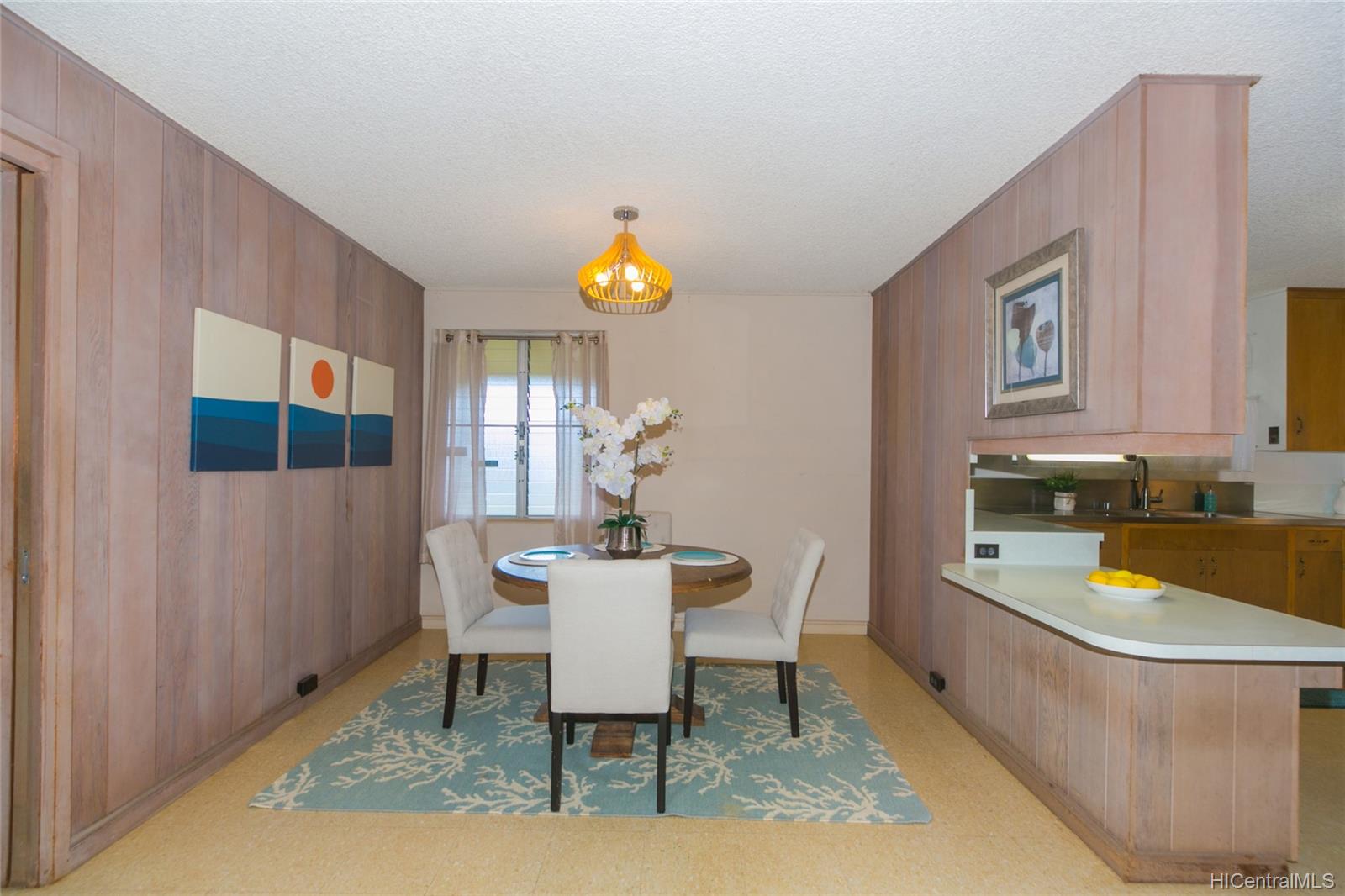 3505 Ala Hapuu Street Honolulu, HI 96818