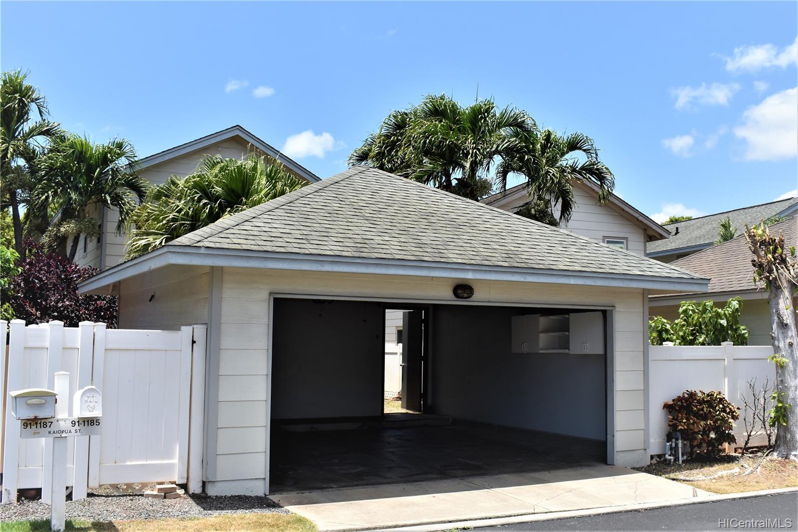 91-1185 Kaiopua Street Ewa Beach, HI 96706