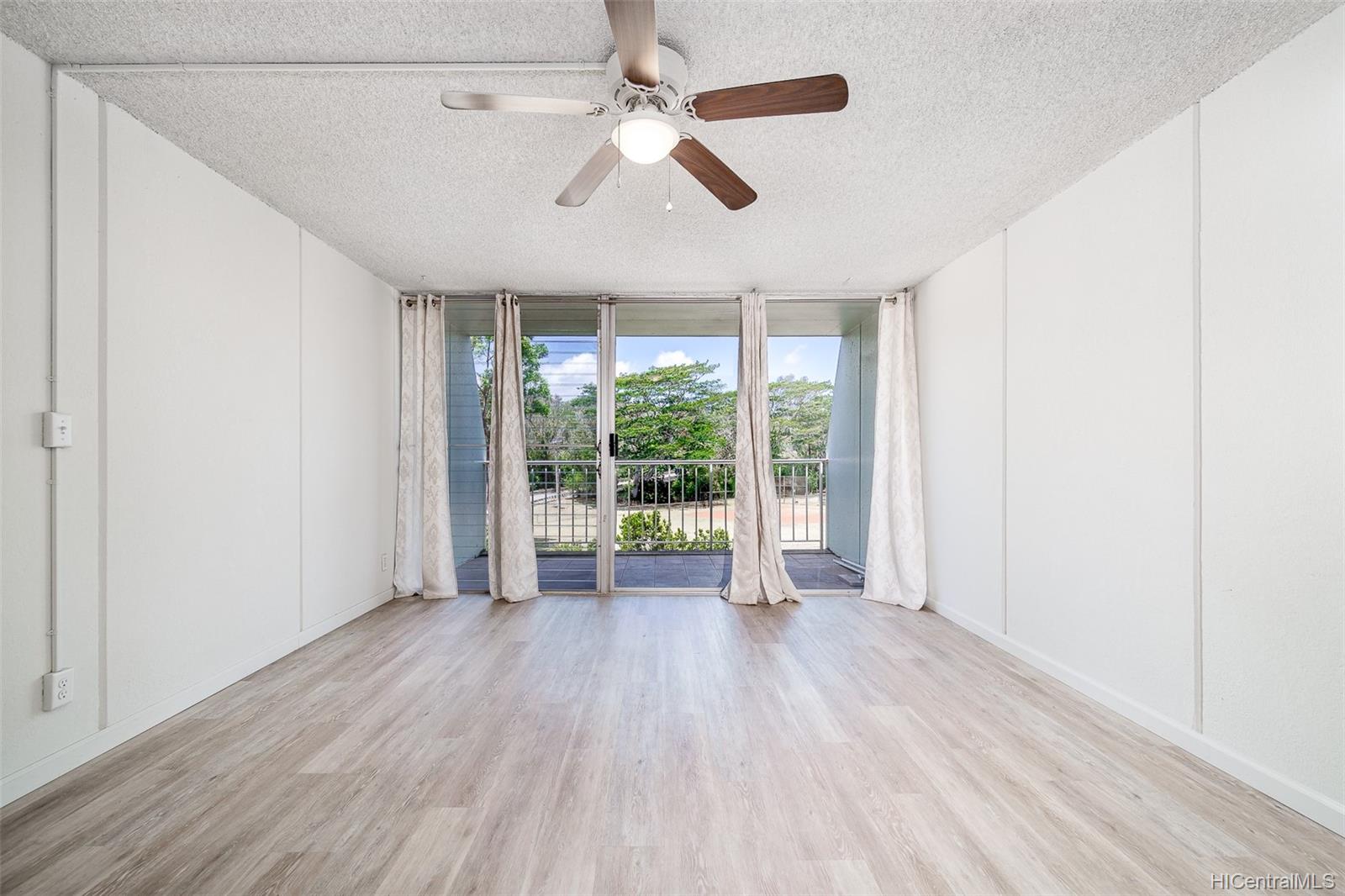 95-009 Waikalani Drive #A405, Mililani, HI 96789