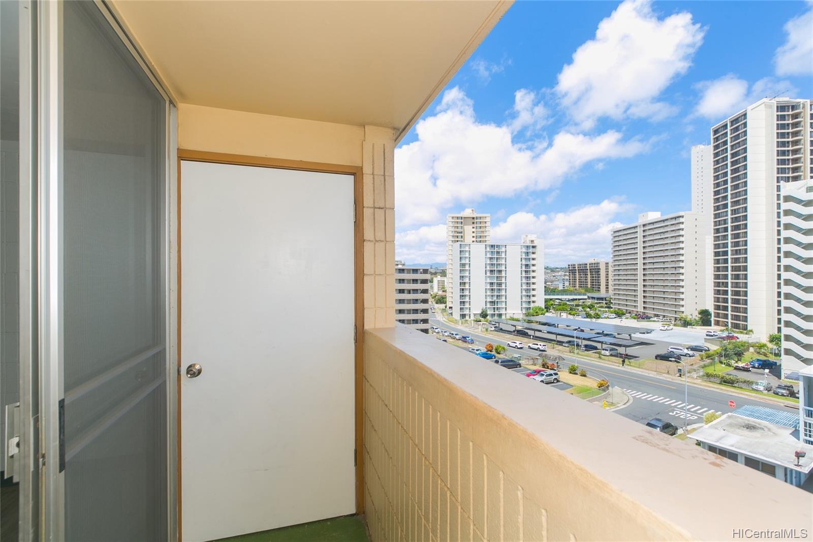 801 Ala Nioi Place #601, Honolulu, HI 96818