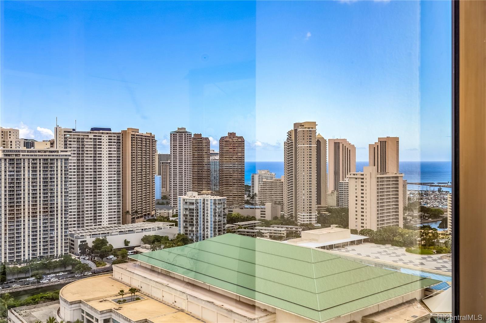 1750 Kalakaua Avenue #2903, Honolulu, HI 96826