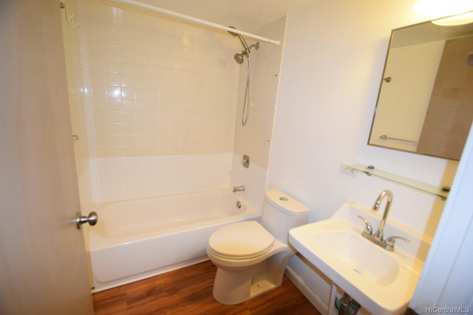 1260 Richard Lane #B619, Honolulu, HI 96819