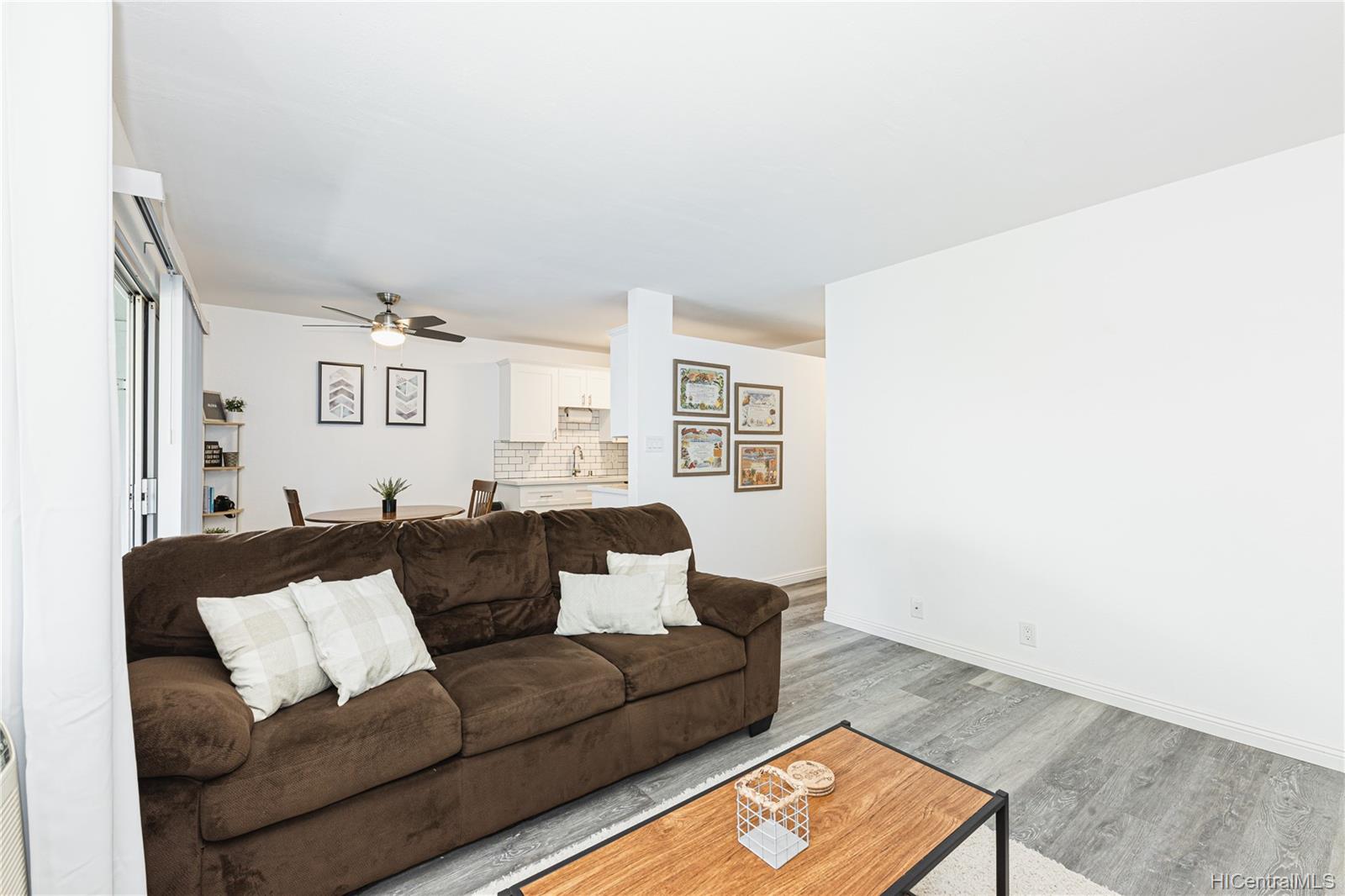 94-1056 Paha Place #M6, Waipahu, HI 96797
