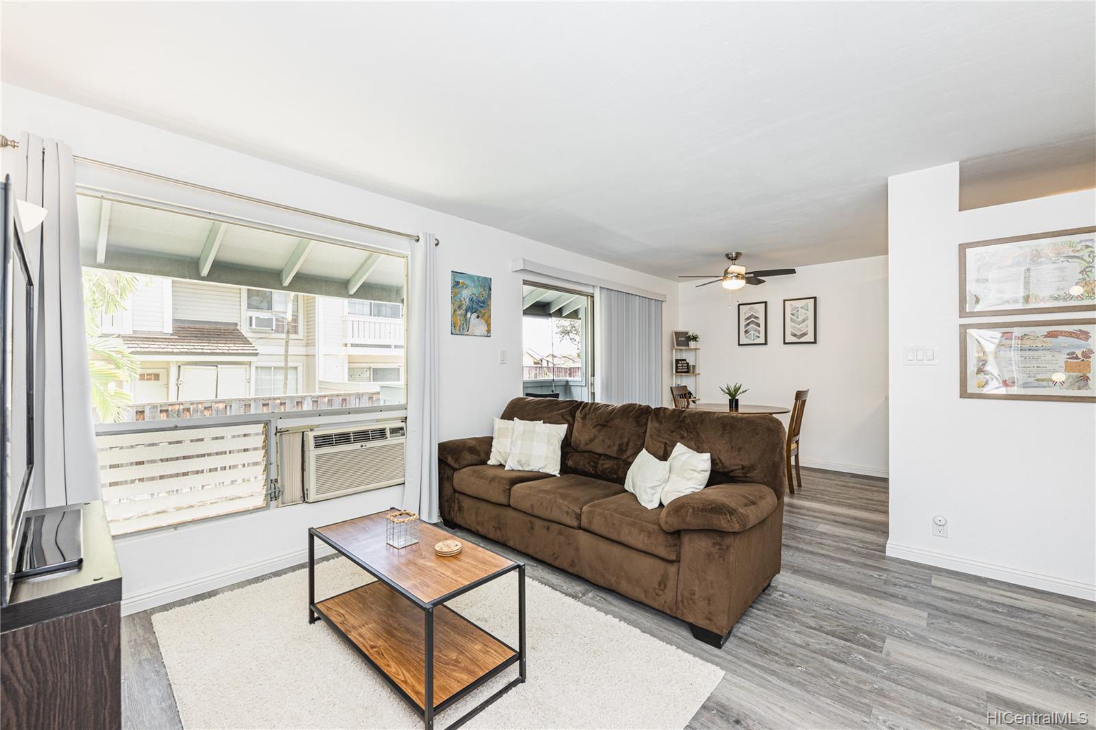 94-1056 Paha Place #M6, Waipahu, HI 96797