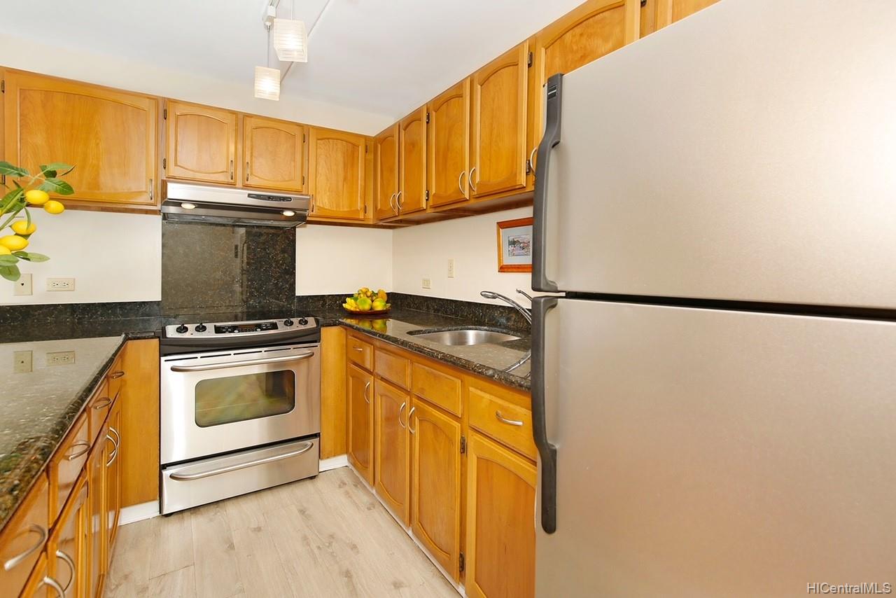 2522 Date Street #204, Honolulu, HI 96826