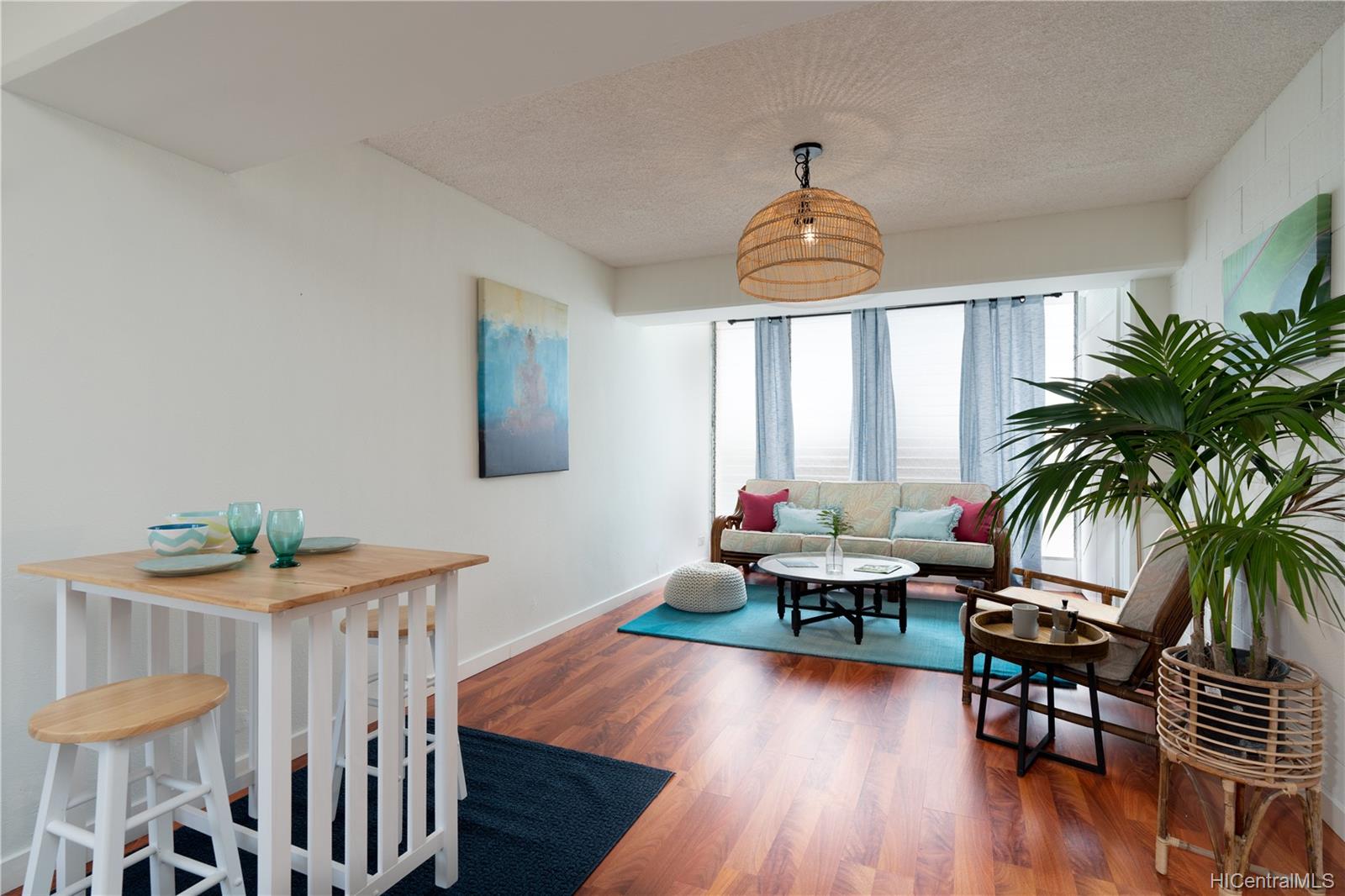 2626 Kuilei Street #T, Honolulu, HI 96826