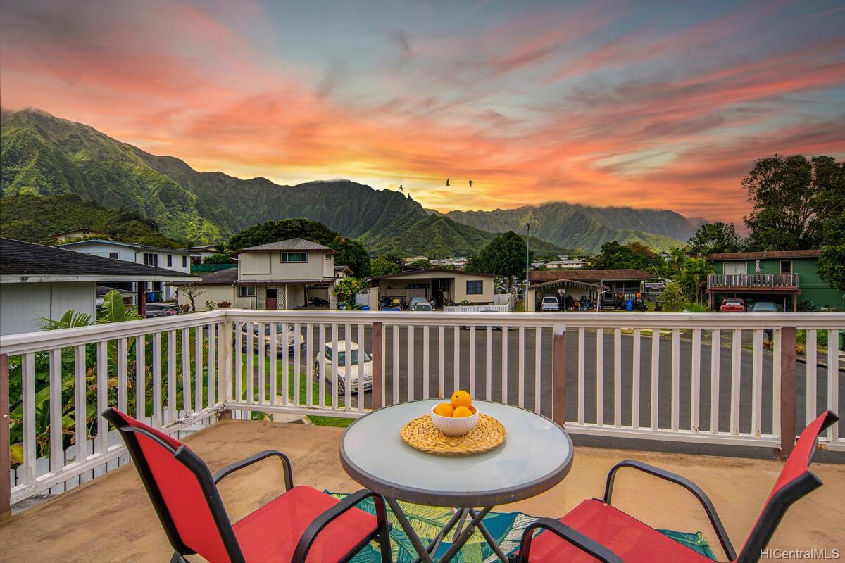  47-406 Hui Io Street Kaneohe, HI 96744