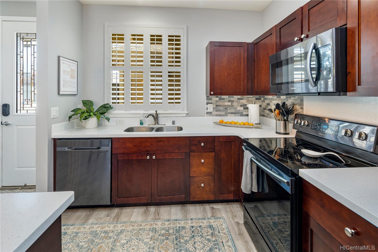 540 Manawai Street #302, Kapolei, HI 96707