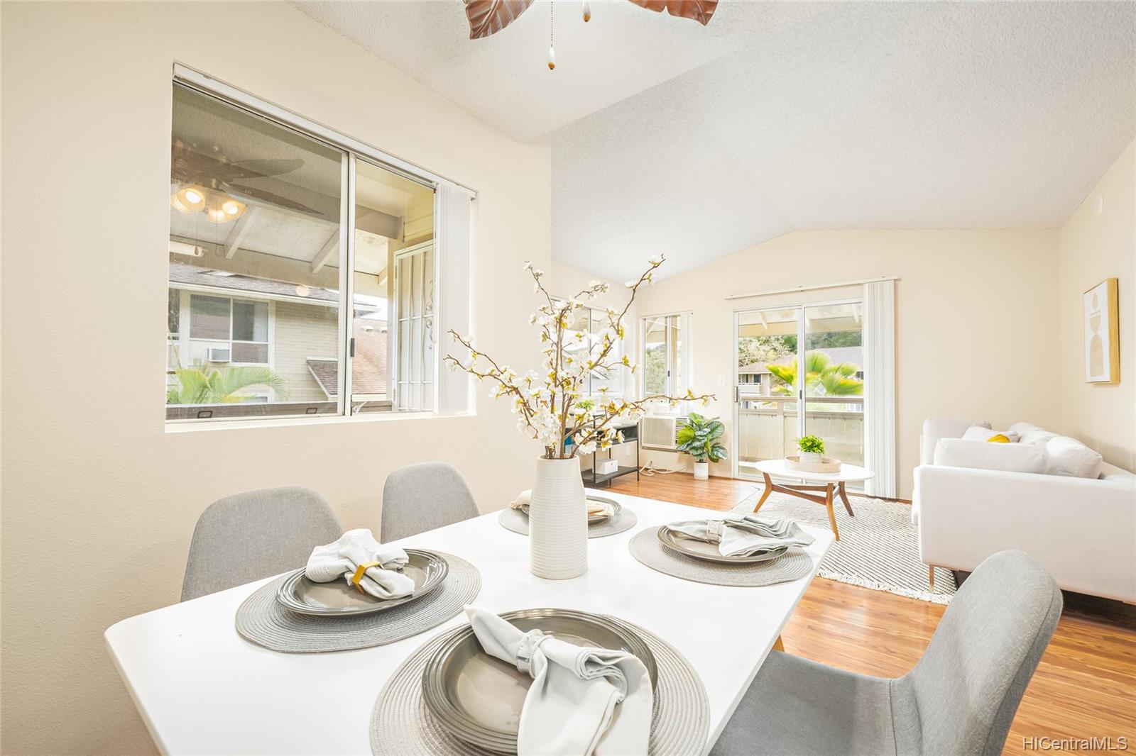 95-510 Wikao Street #M205, Mililani, HI 96789