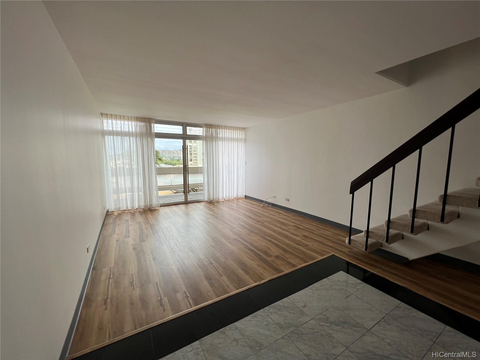 500 University Avenue #723, Honolulu, HI 96826