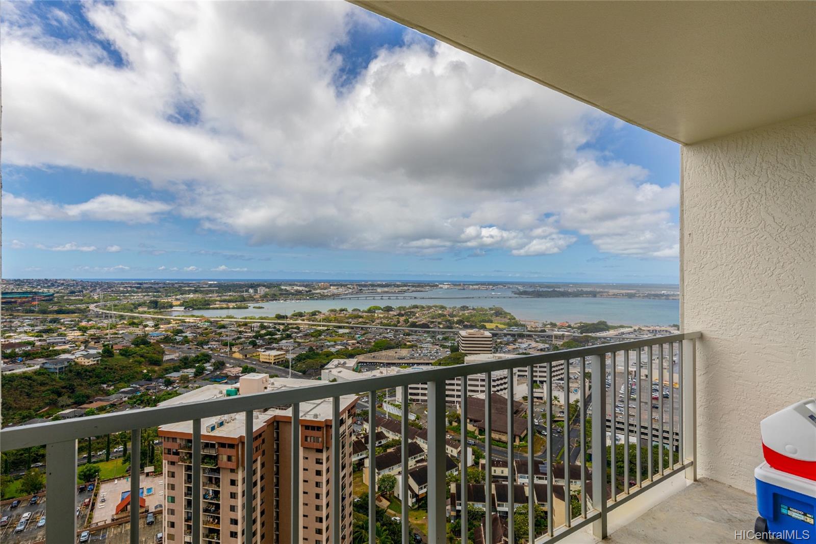 98-410 Koauka Loop #31F, Aiea, HI 96701