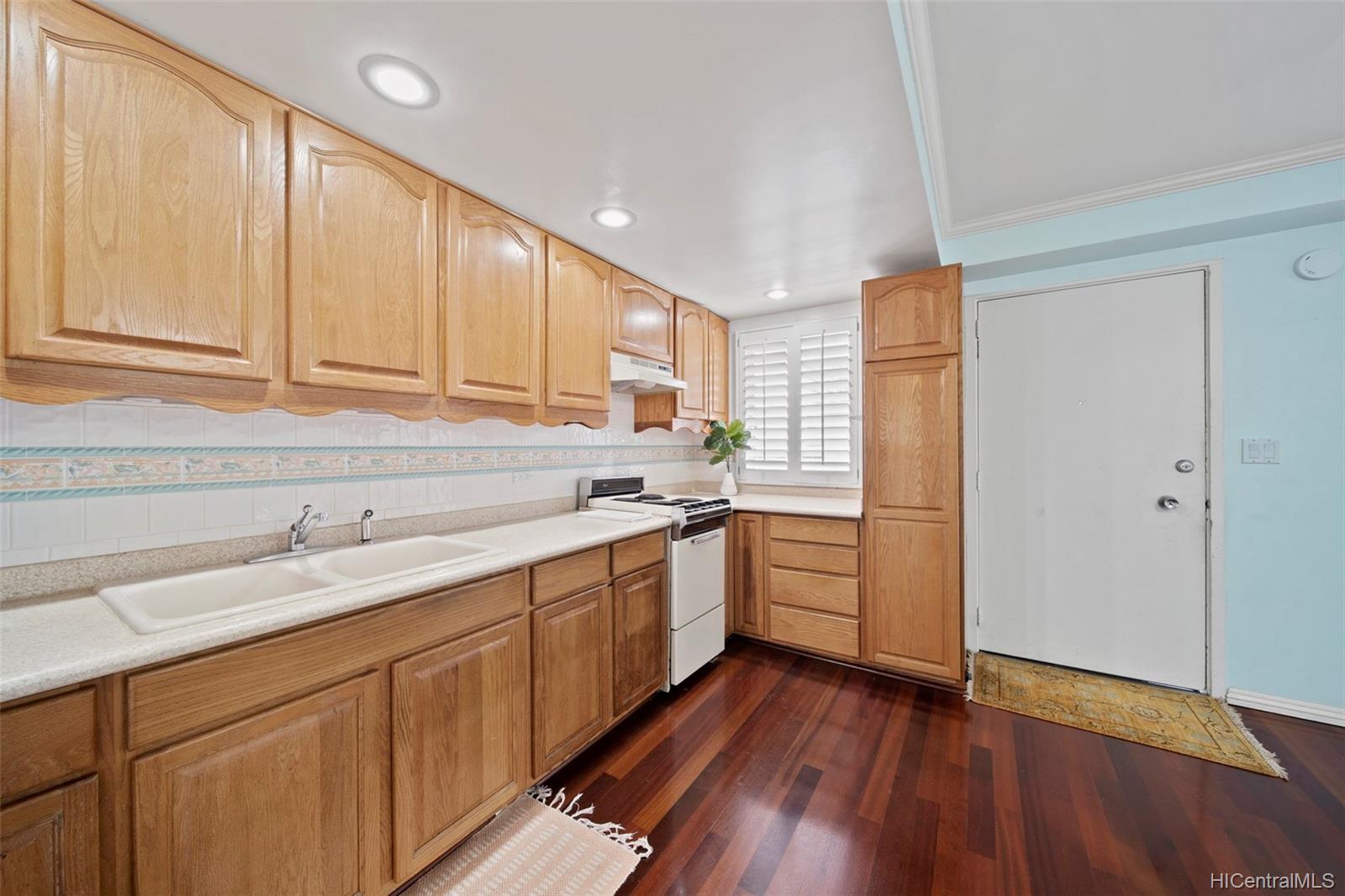 3230 Ala Ilima Street #202, Honolulu, HI 96818